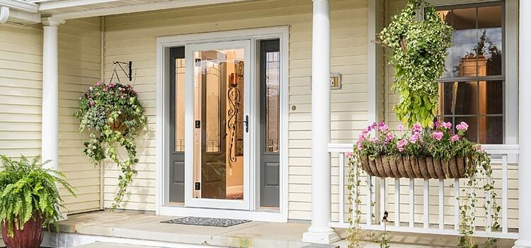 screen door installation in Moorpark